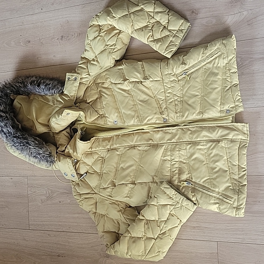 Kenneth Cole xs winter coat